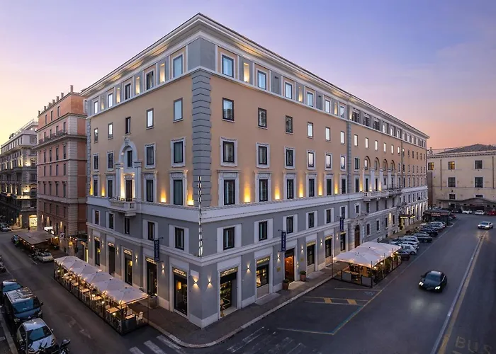 Golden Tulip Piram